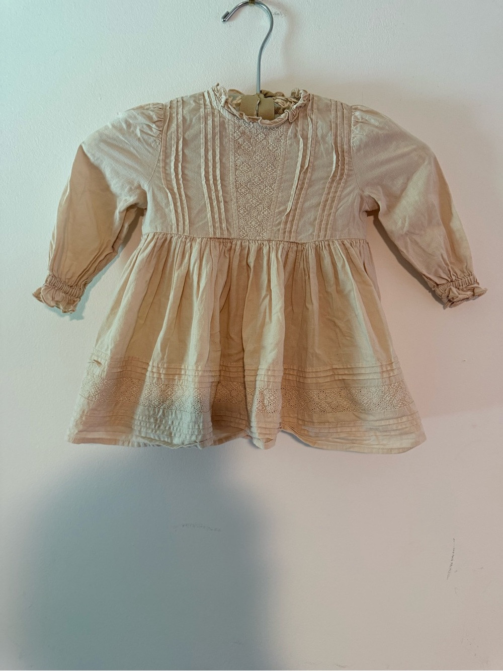 Girls Cream Long-Sleeve Smocked Blouse Top